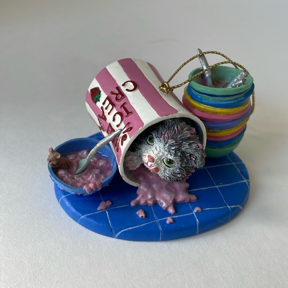 Danbury Mint Comical Cat Ornament Gary Patterson little Rascal ice cream